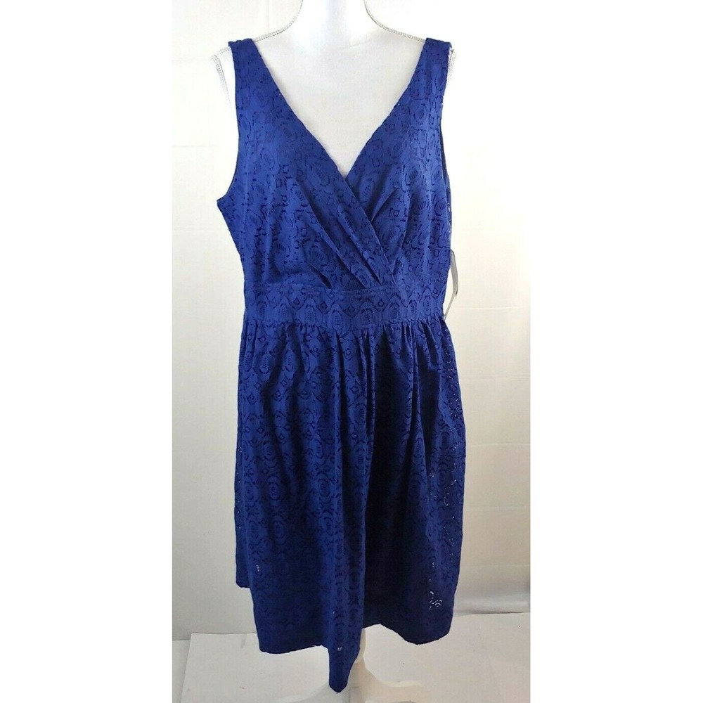 Robie Bee Dress Size 18 Dark Blue Sleeveless V Neck Surplice Knee Length